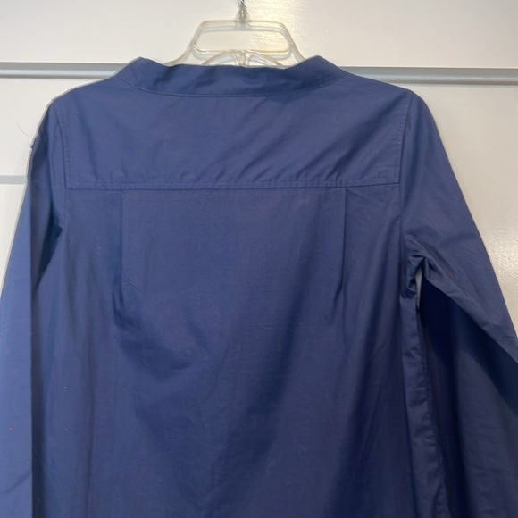 J. Crew Classic Navy Blouse size 2. - Picture 8 of 9